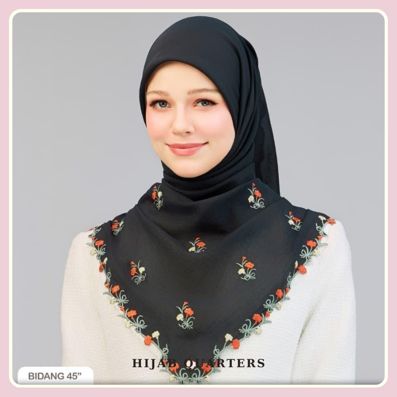 Sulam Mekar Collection (Black)
